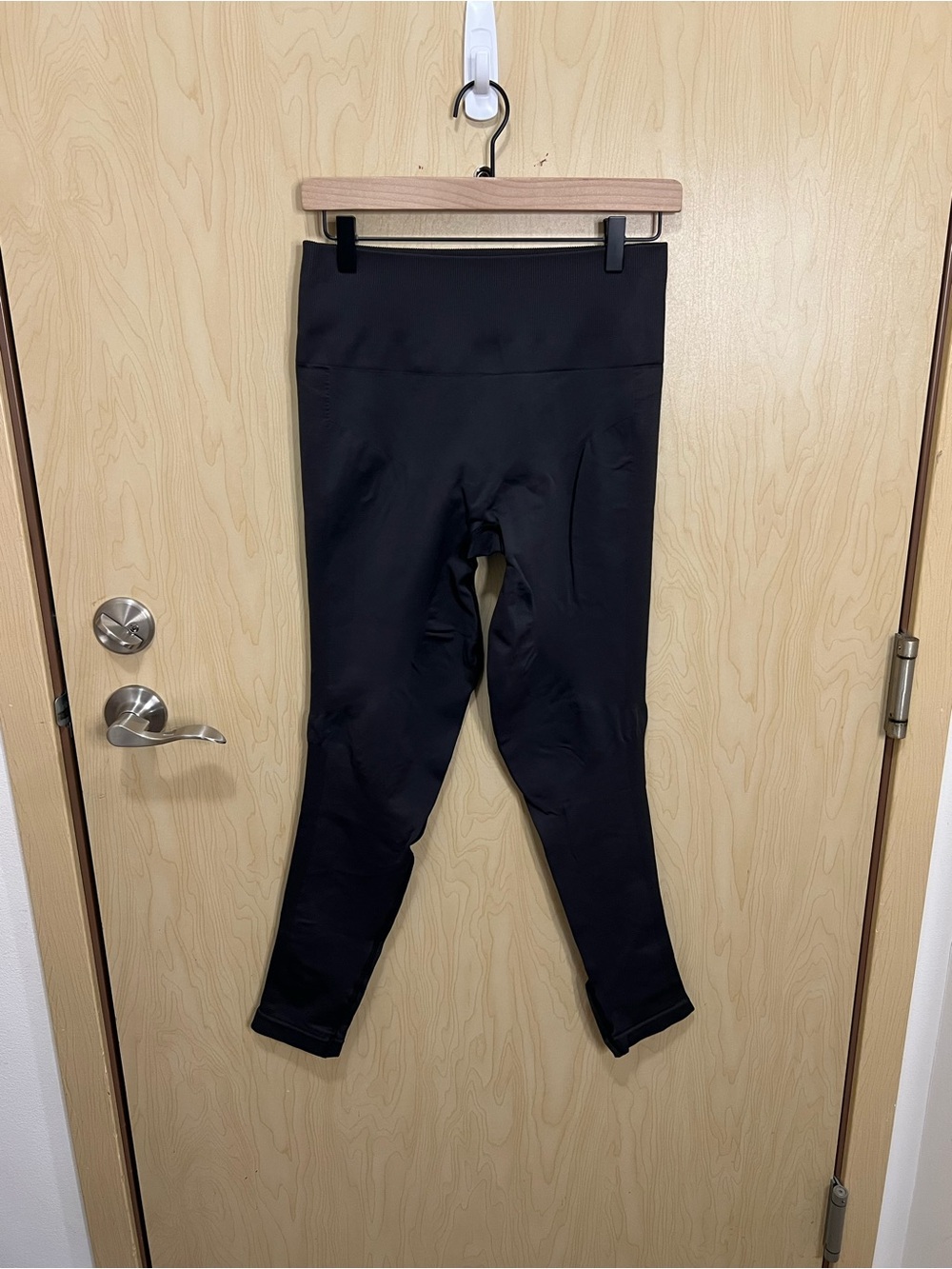 Lululemon Zone In Crop Leggings